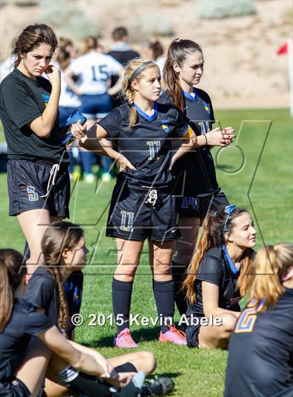 Thumbnail 1 in Phoenix Country Day vs. Scottsdale Prep photogallery.