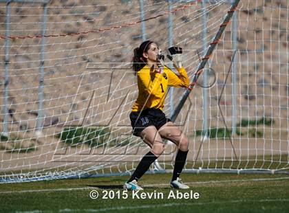 Thumbnail 1 in Phoenix Country Day vs. Scottsdale Prep photogallery.