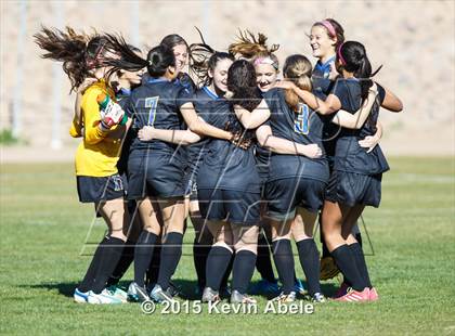 Thumbnail 2 in Phoenix Country Day vs. Scottsdale Prep photogallery.