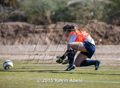 Thumbnail 3 in Phoenix Country Day vs. Scottsdale Prep photogallery.