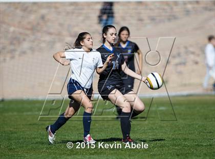 Thumbnail 1 in Phoenix Country Day vs. Scottsdale Prep photogallery.