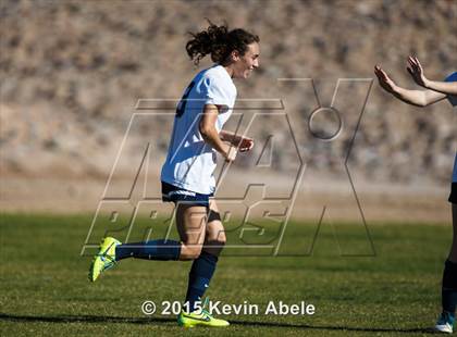 Thumbnail 1 in Phoenix Country Day vs. Scottsdale Prep photogallery.