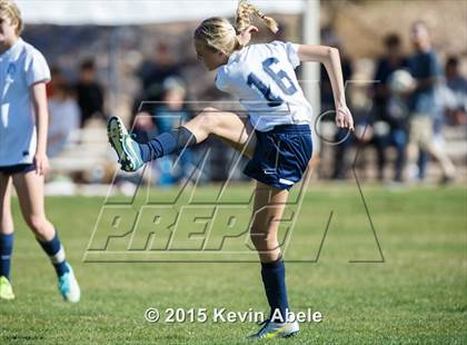 Thumbnail 1 in Phoenix Country Day vs. Scottsdale Prep photogallery.