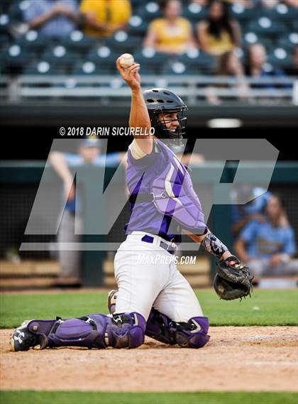 Thumbnail 3 in Notre Dame Prep vs. Flowing Wells (AIA 5A Playoff) photogallery.