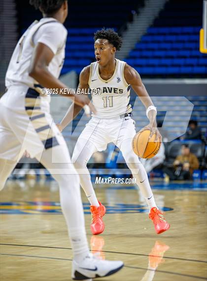Thumbnail 1 in Harvard-Westlake vs. St. John Bosco photogallery.