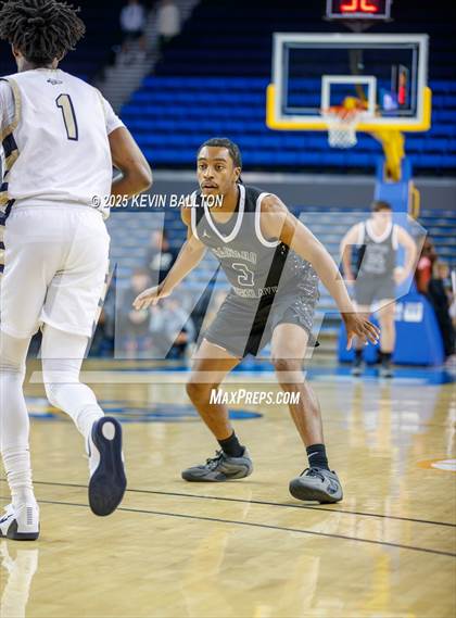 Thumbnail 2 in Harvard-Westlake vs. St. John Bosco photogallery.