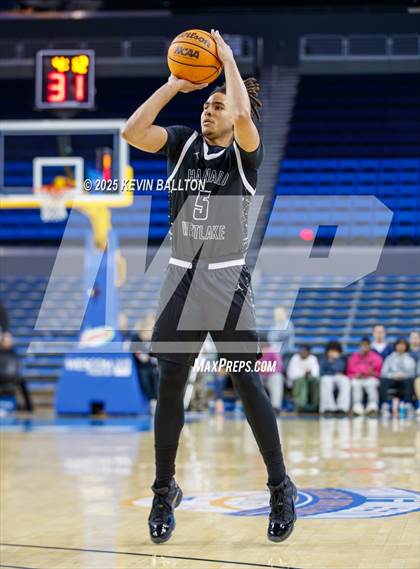 Thumbnail 1 in Harvard-Westlake vs. St. John Bosco photogallery.