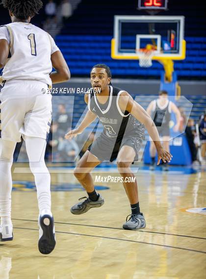 Thumbnail 1 in Harvard-Westlake vs. St. John Bosco photogallery.