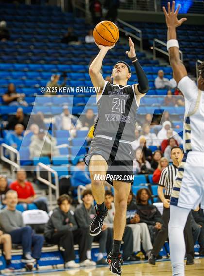 Thumbnail 2 in Harvard-Westlake vs. St. John Bosco photogallery.