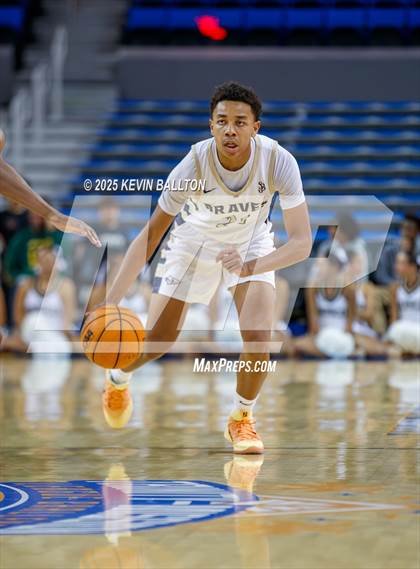 Thumbnail 3 in Harvard-Westlake vs. St. John Bosco photogallery.