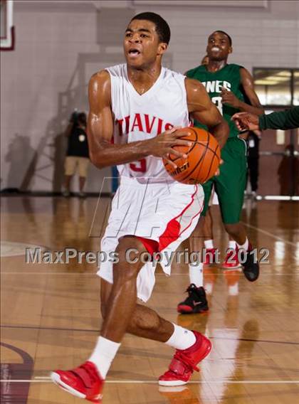 Thumbnail 3 in Fort Bend Travis vs Fort Bend Hightower (UIL 5A Region 3 Final) photogallery.