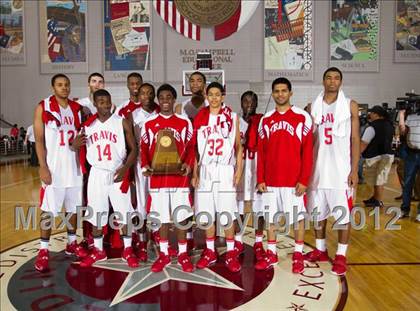 Thumbnail 2 in Fort Bend Travis vs Fort Bend Hightower (UIL 5A Region 3 Final) photogallery.