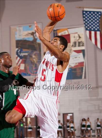 Thumbnail 3 in Fort Bend Travis vs Fort Bend Hightower (UIL 5A Region 3 Final) photogallery.