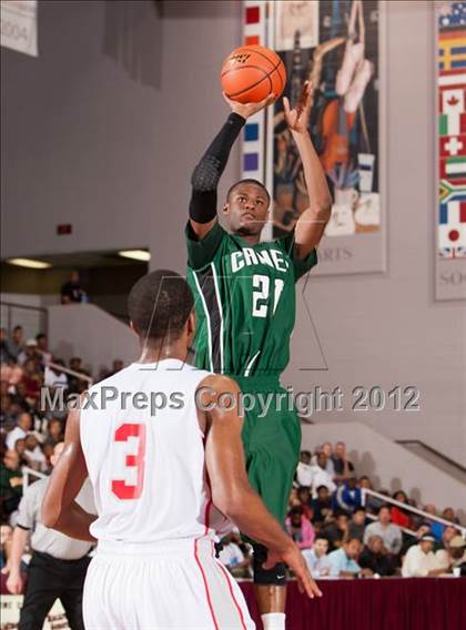 Thumbnail 3 in Fort Bend Travis vs Fort Bend Hightower (UIL 5A Region 3 Final) photogallery.