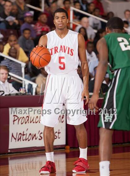 Thumbnail 1 in Fort Bend Travis vs Fort Bend Hightower (UIL 5A Region 3 Final) photogallery.