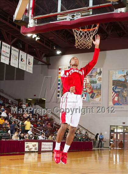 Thumbnail 2 in Fort Bend Travis vs Fort Bend Hightower (UIL 5A Region 3 Final) photogallery.