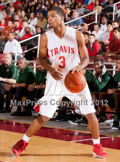 Thumbnail 1 in Fort Bend Travis vs Fort Bend Hightower (UIL 5A Region 3 Final) photogallery.