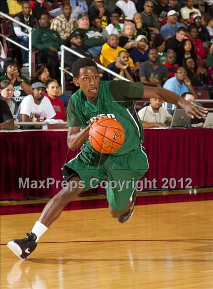 Thumbnail 3 in Fort Bend Travis vs Fort Bend Hightower (UIL 5A Region 3 Final) photogallery.