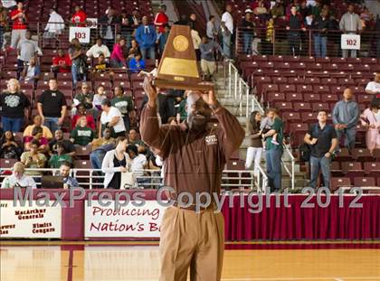 Thumbnail 2 in Fort Bend Travis vs Fort Bend Hightower (UIL 5A Region 3 Final) photogallery.