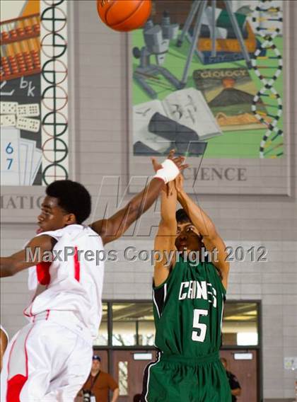 Thumbnail 2 in Fort Bend Travis vs Fort Bend Hightower (UIL 5A Region 3 Final) photogallery.