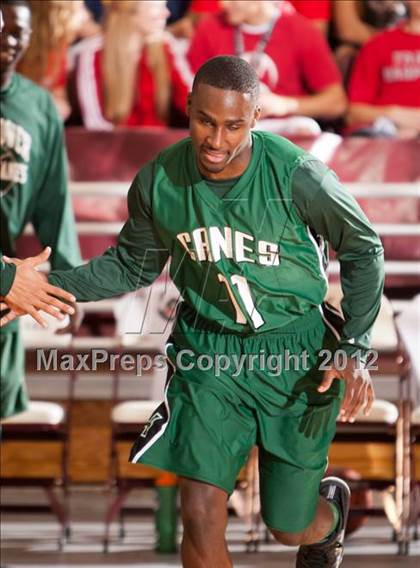 Thumbnail 1 in Fort Bend Travis vs Fort Bend Hightower (UIL 5A Region 3 Final) photogallery.