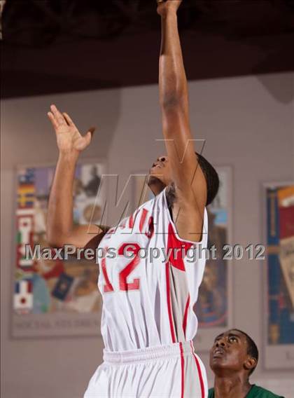 Thumbnail 3 in Fort Bend Travis vs Fort Bend Hightower (UIL 5A Region 3 Final) photogallery.