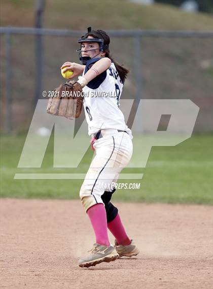 Thumbnail 2 in Jemison vs Thorsby (Chilton County Tournament) photogallery.