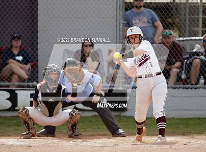 Thumbnail 2 in Jemison vs Thorsby (Chilton County Tournament) photogallery.