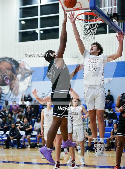 Thumbnail 2 in Young Men's Leadership Academy @ Bridgeport (UIL 4A Bi-District Playoff) photogallery.