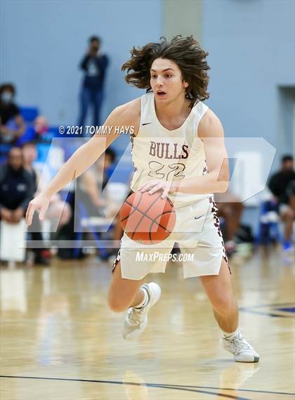Thumbnail 1 in Young Men's Leadership Academy @ Bridgeport (UIL 4A Bi-District Playoff) photogallery.