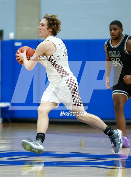 Thumbnail 3 in Young Men's Leadership Academy @ Bridgeport (UIL 4A Bi-District Playoff) photogallery.