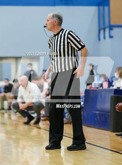 Thumbnail 1 in Young Men's Leadership Academy @ Bridgeport (UIL 4A Bi-District Playoff) photogallery.