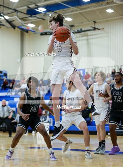 Thumbnail 3 in Young Men's Leadership Academy @ Bridgeport (UIL 4A Bi-District Playoff) photogallery.