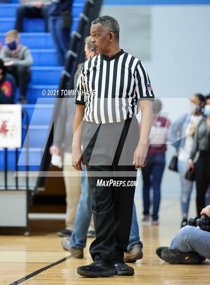 Thumbnail 2 in Young Men's Leadership Academy @ Bridgeport (UIL 4A Bi-District Playoff) photogallery.