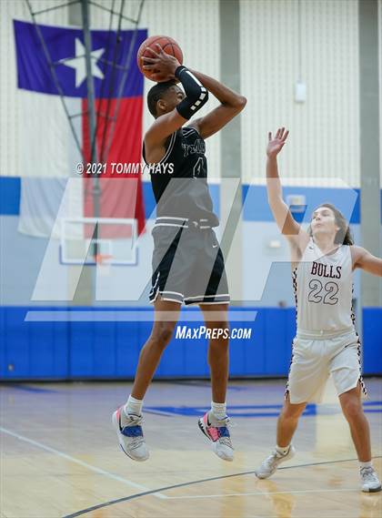 Thumbnail 1 in Young Men's Leadership Academy @ Bridgeport (UIL 4A Bi-District Playoff) photogallery.