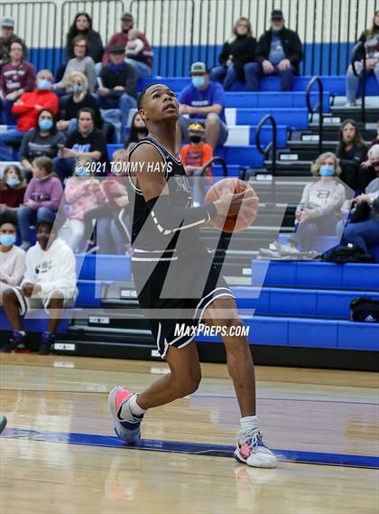 Thumbnail 3 in Young Men's Leadership Academy @ Bridgeport (UIL 4A Bi-District Playoff) photogallery.
