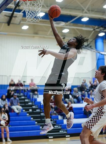 Thumbnail 1 in Young Men's Leadership Academy @ Bridgeport (UIL 4A Bi-District Playoff) photogallery.
