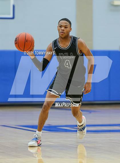 Thumbnail 3 in Young Men's Leadership Academy @ Bridgeport (UIL 4A Bi-District Playoff) photogallery.