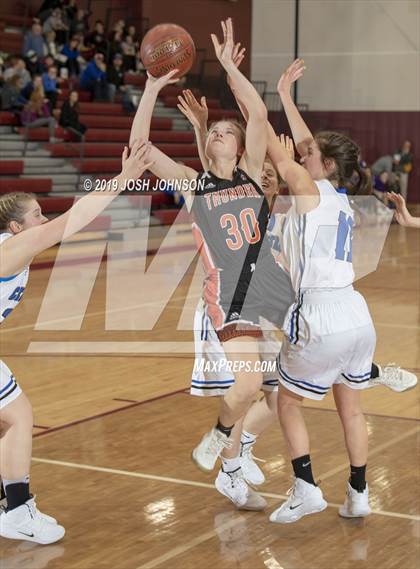 Thumbnail 2 in Osseo-Fairchild @ St. Croix Central photogallery.