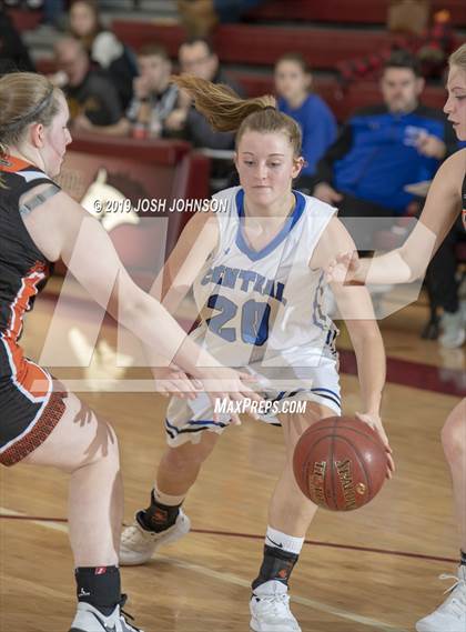 Thumbnail 2 in Osseo-Fairchild @ St. Croix Central photogallery.