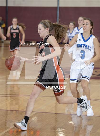 Thumbnail 2 in Osseo-Fairchild @ St. Croix Central photogallery.