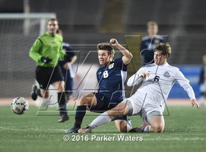 Thumbnail 3 in Holy Cross vs. St. Thomas More (LHSAA D2 Final) photogallery.