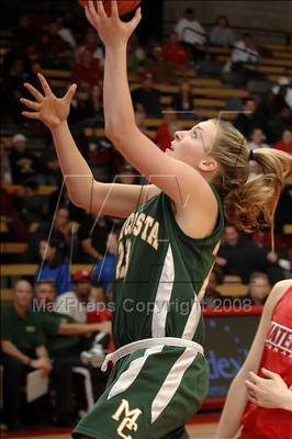Thumbnail 2 in Mira Costa vs. Mater Dei (Nike Extravaganza) photogallery.