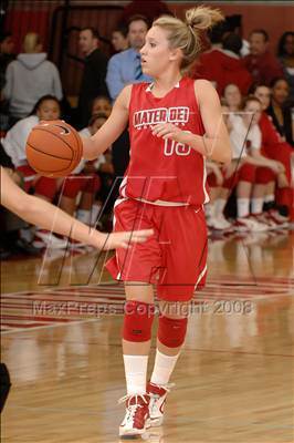 Thumbnail 1 in Mira Costa vs. Mater Dei (Nike Extravaganza) photogallery.