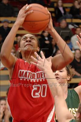 Thumbnail 3 in Mira Costa vs. Mater Dei (Nike Extravaganza) photogallery.