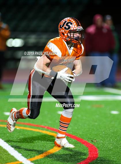 Thumbnail 3 in Jersey Shore vs. Pottsville (PIAA 4A Quarterfinal) photogallery.