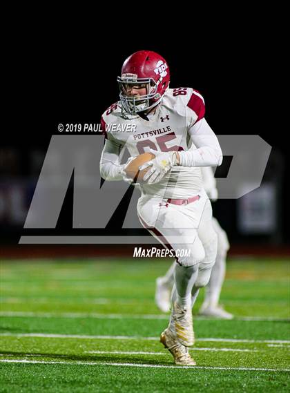 Thumbnail 3 in Jersey Shore vs. Pottsville (PIAA 4A Quarterfinal) photogallery.