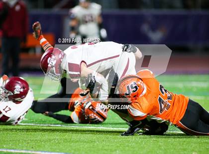 Thumbnail 3 in Jersey Shore vs. Pottsville (PIAA 4A Quarterfinal) photogallery.