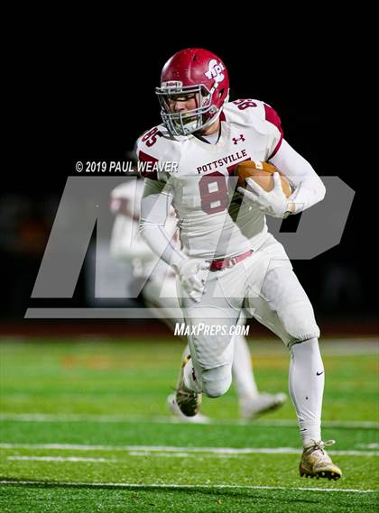 Thumbnail 2 in Jersey Shore vs. Pottsville (PIAA 4A Quarterfinal) photogallery.