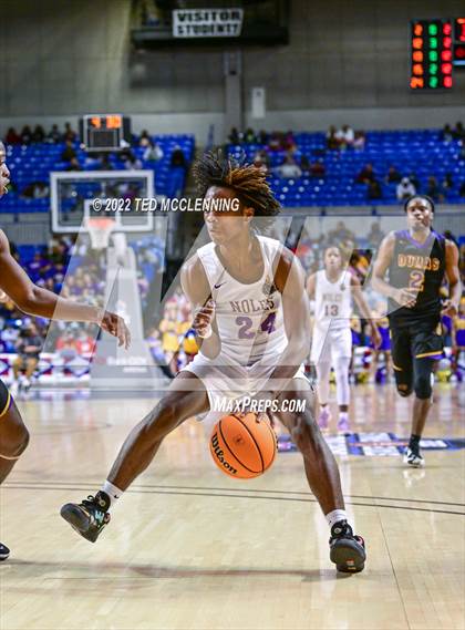 Thumbnail 3 in Osceola vs. Dumas (AAA 3A State Final) photogallery.